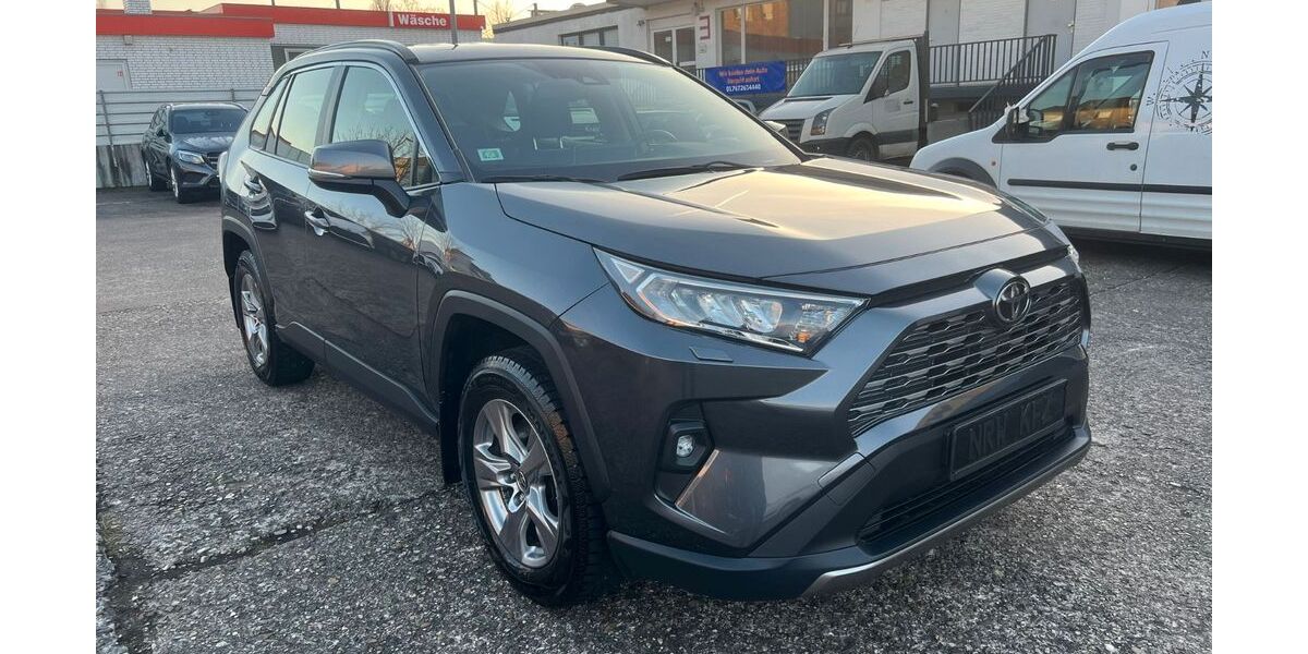 Toyota RAV 4 52.148 km 28.500 &euro; Hamm 59067