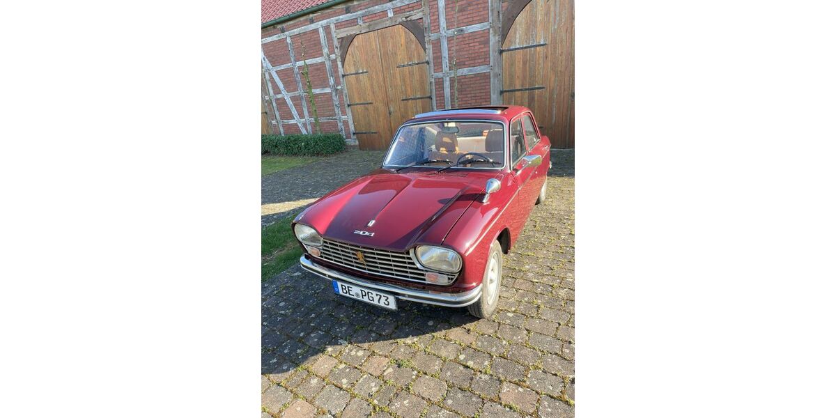 Peugeot 204 32.000 km 4.500 &euro; Beckum 59269