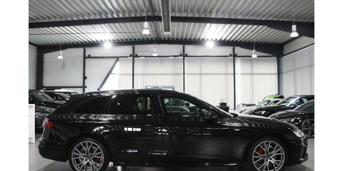 Audi A4 Avant 40 TDI Q S-LINE-COMPETITION-PLUS BLACK 125.000 km 27.777 &euro; Hamm 59077