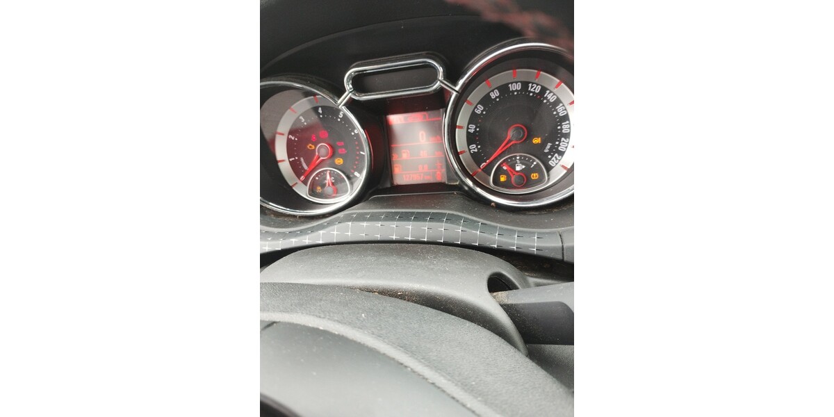 Opel Adam 127.000 km 5.100 &euro; Hamm 59065