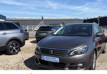 Peugeot 308 28.828 km 16.888 &euro; Kamen 59174