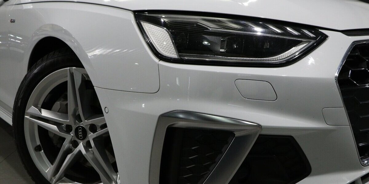 Audi A4 LIMOUSINE 40 TDI S-LINE / MATRIX-LED / 109.000 km 27.111 &euro; Hamm 59077