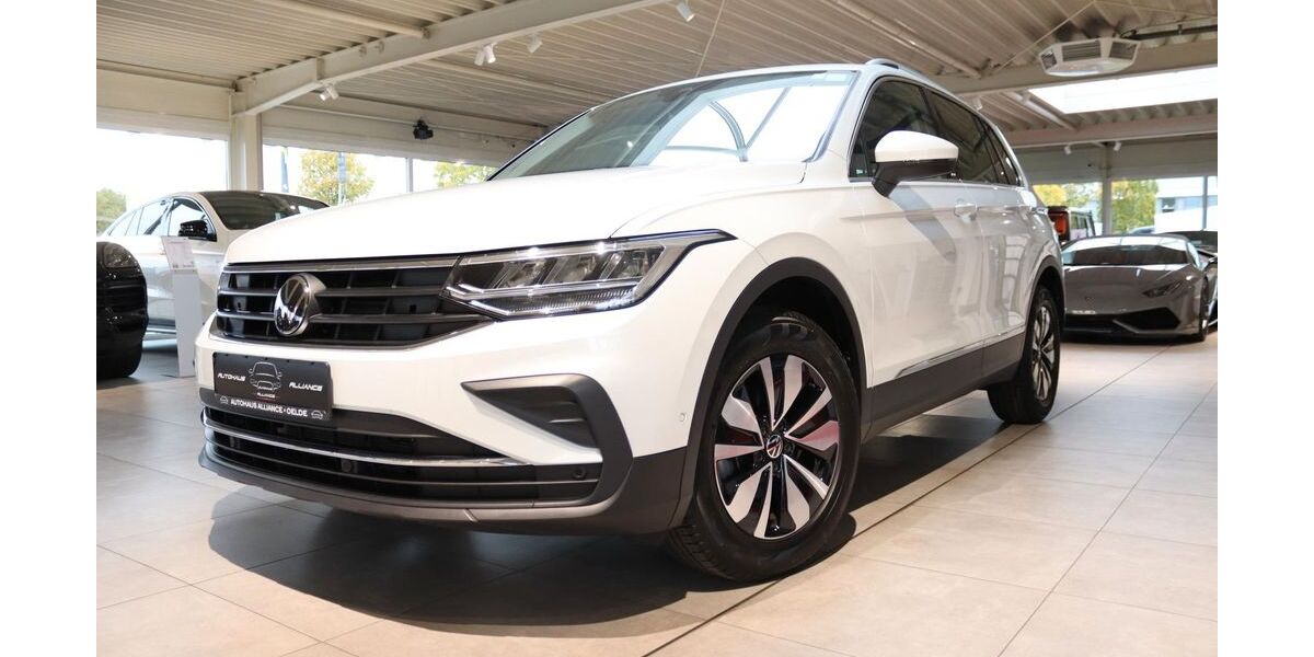 VW Tiguan 22.700 km 33.890 &euro; Oelde 59302