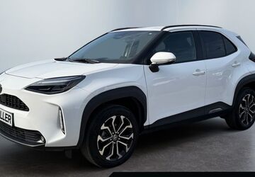 Toyota Yaris Cross 27.785 km 24.180 &euro; Hamm 59067