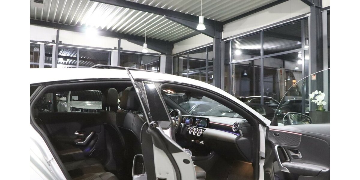 Mercedes-Benz CLA 180 Shooting Brake d PROGRESSIVE / PANORAMA 48.000 km 27.111 &euro; Hamm 59077