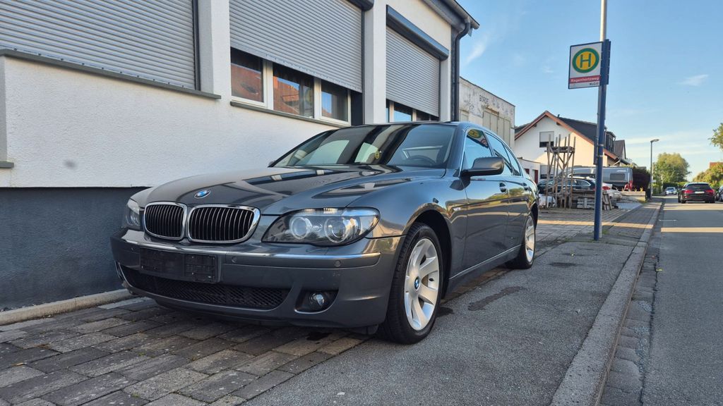 BMW 740 150.853 km 7.100 &euro; Soest 59494