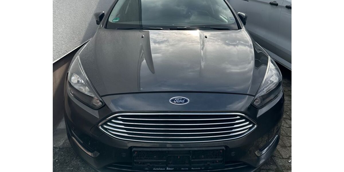 Ford Focus 160.000 km 6.590 &euro; Hamm 59067