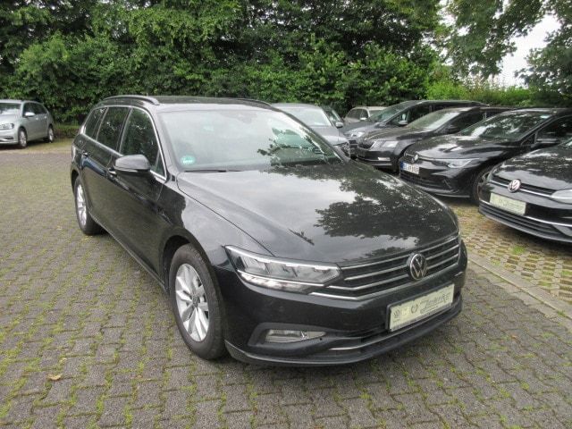 VW Passat Variant 137.600 km 21.488 &euro; Bergkamen 59192