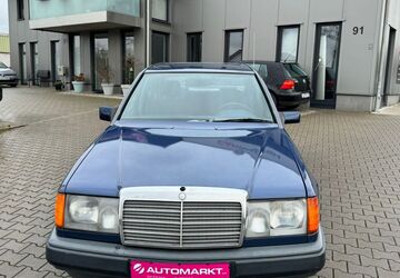 Mercedes-Benz 300 131.000 km 6.990 &euro; Lüdinghausen 59348