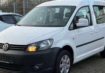 VW Caddy 199.999 km 5.849 &euro; Hamm 59077
