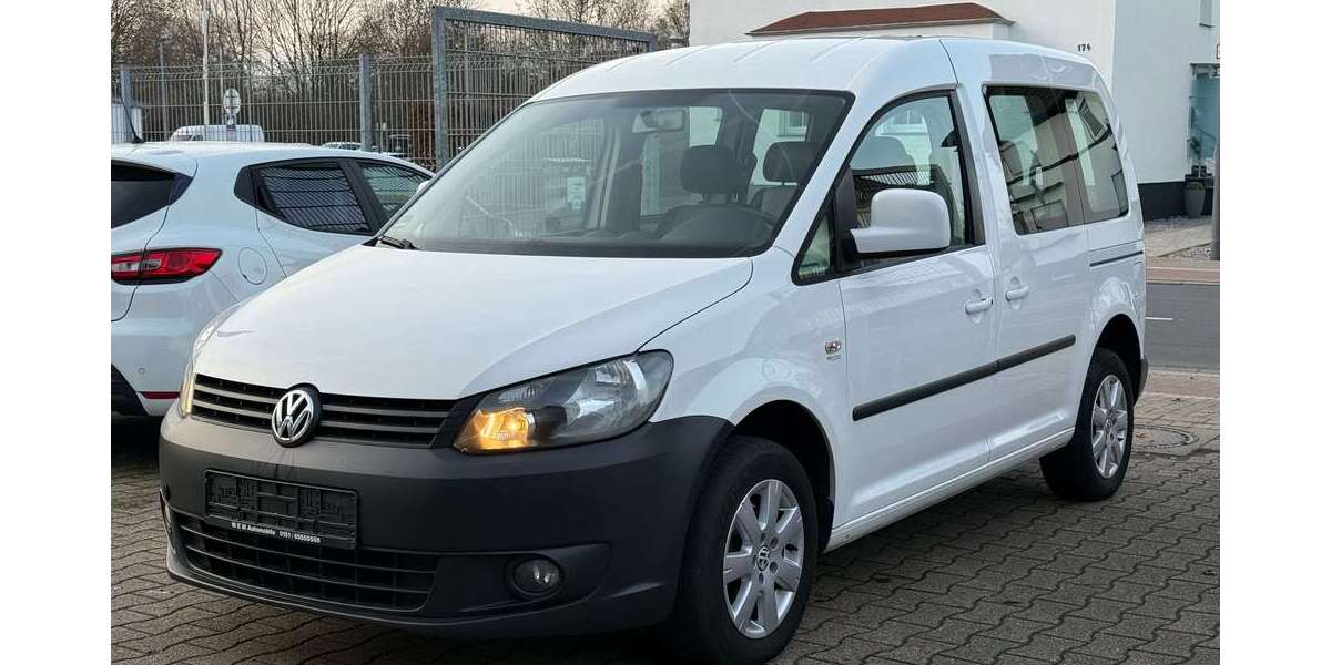 VW Caddy 199.999 km 5.849 &euro; Hamm 59077