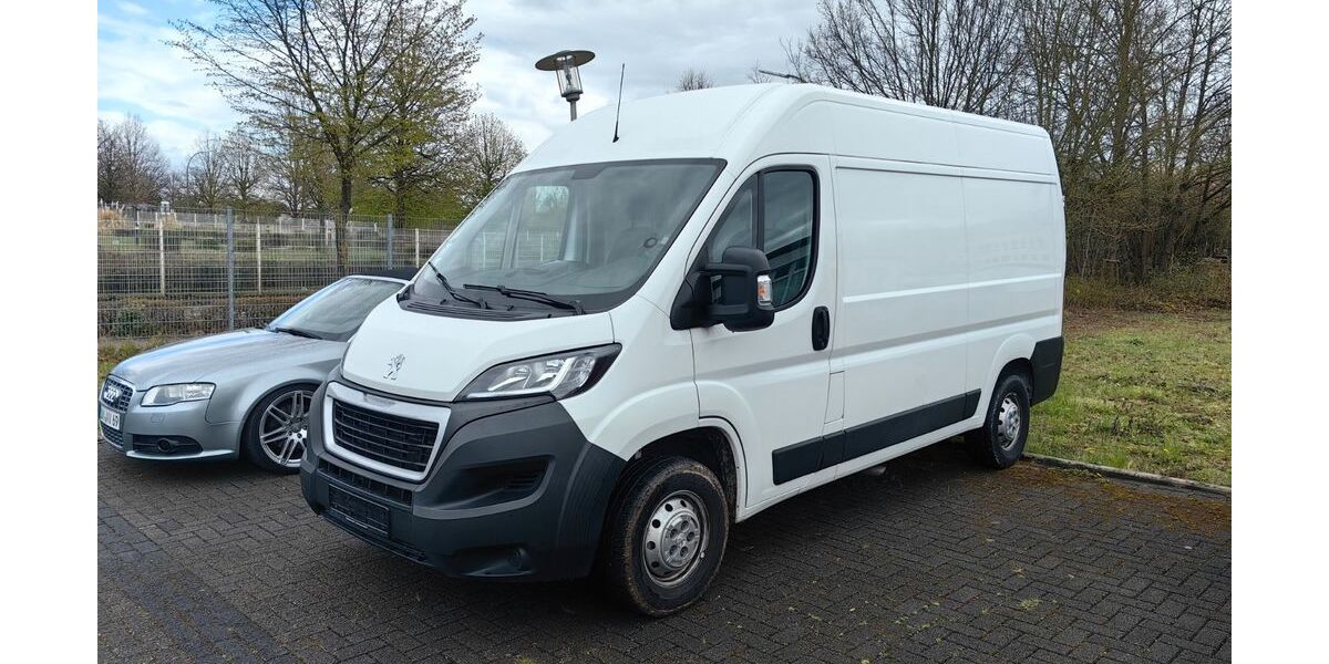 Peugeot Boxer 117.000 km 13.900 &euro; Hamm 59063