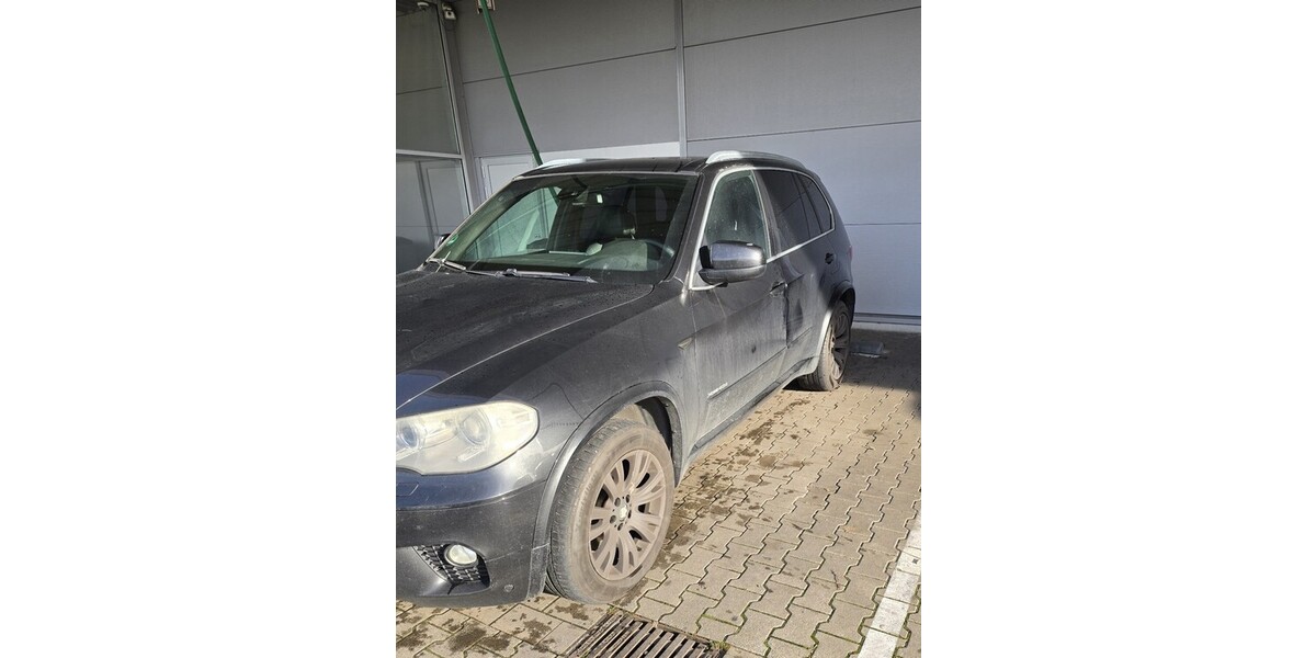 BMW X5 275.000 km 10.000 &euro; Ahlen 59227