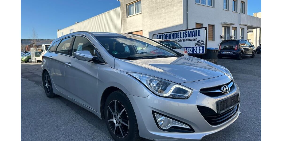 Hyundai i40 160.000 km 4.500 &euro; Soest 59494
