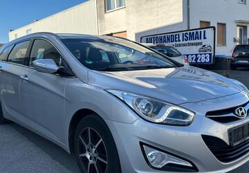 Hyundai i40 160.000 km 4.700 &euro; Soest 59494