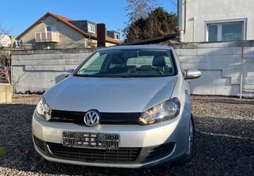 VW Golf 123.000 km 4.299 &euro; Menden 58708