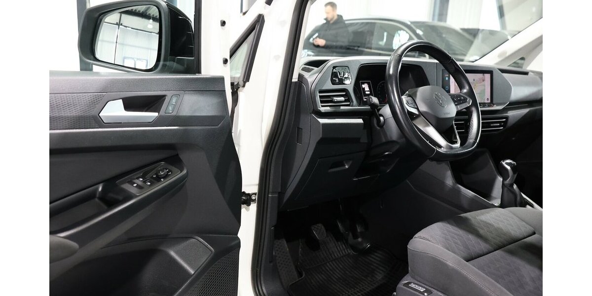 VW Caddy Maxi KOMBI 2.0 TDI 4M LIFE IQ ALLRAD OPTIK 95.000 km 28.777 &euro; Hamm 59077