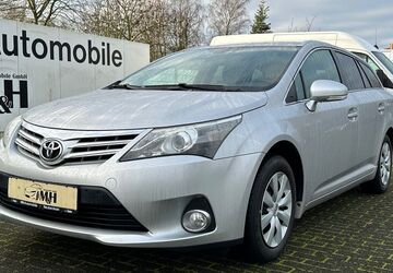 Toyota Avensis 75.800 km 12.995 &euro; Beckum 59269