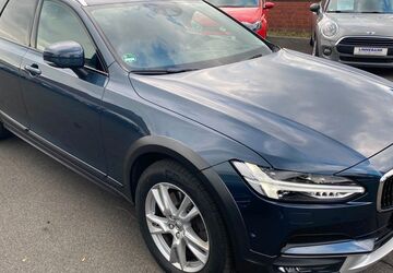 Volvo V90 Cross Country 150.000 km 23.900 &euro; Hamm 59065