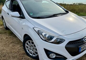 Hyundai i30 87.500 km 6.600 &euro; Werl 59457