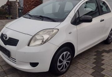 Toyota Yaris 171.000 km 2.750 &euro; unna 59425