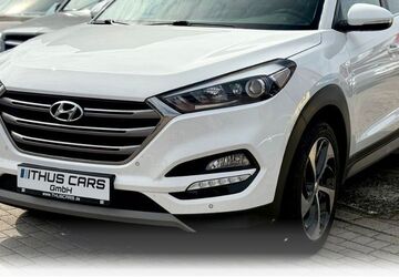 Hyundai TUCSON 126.000 km 14.890 &euro; Hamm 59063