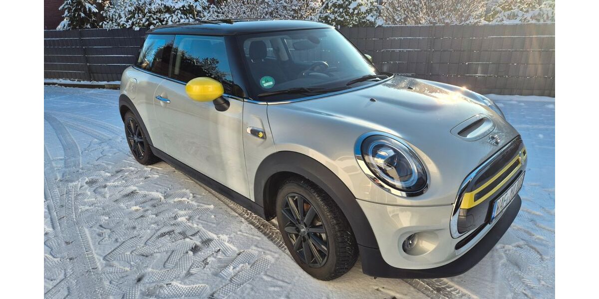 Mini Cooper SE 39.950 km 14.200 &euro; Ahlen 59227