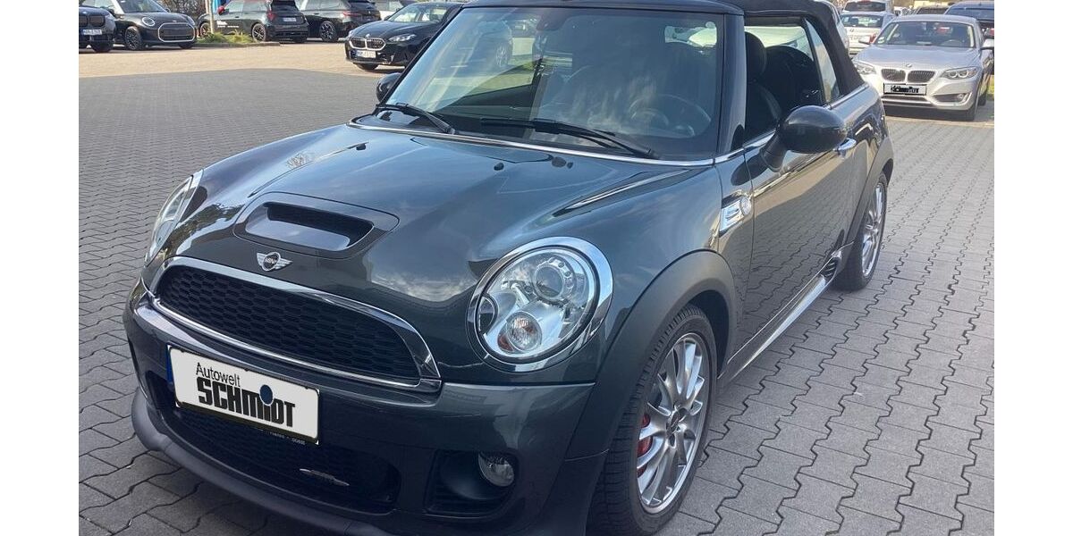 Mini John Cooper Works Cabrio 71.001 km 24.770 &euro; Hamm 59071