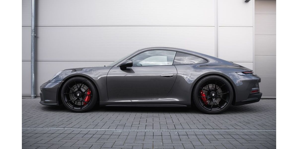 Porsche 992 2.300 km 199.900 &euro; Holzwickede 59439