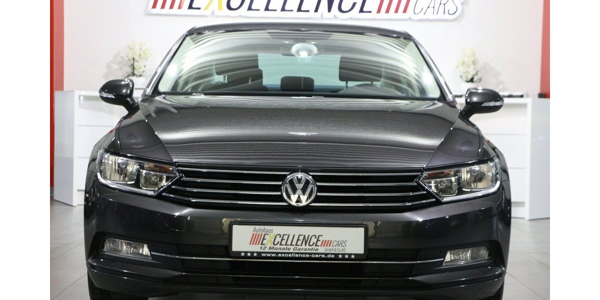 VW Passat 1.4 TSI Comfortline NAVI-DM+APPLE+ANDROID 159.000 km 12.111 &euro; Hamm 59077